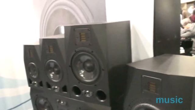 Adam A8X and S3X with Ellaskins at NAMM 2013 for TotalMusic.co.uk смотреть онлайн