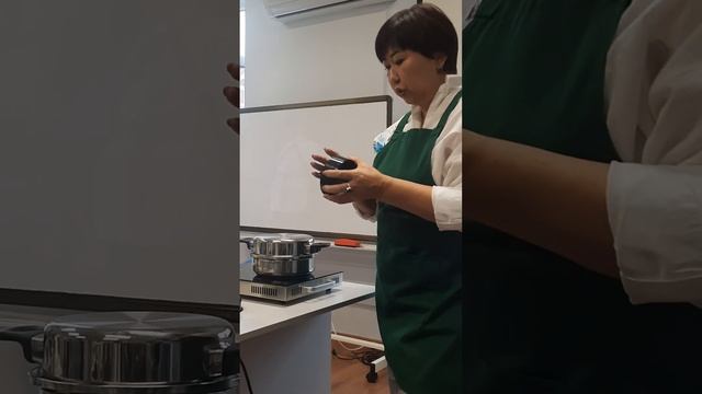 Мощный блендер от бренда ICOOK смотреть онлайн