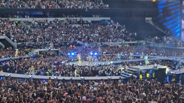 Cuff it / Energy / Break my soul - Beyonce live in London 2023 смотреть онлайн