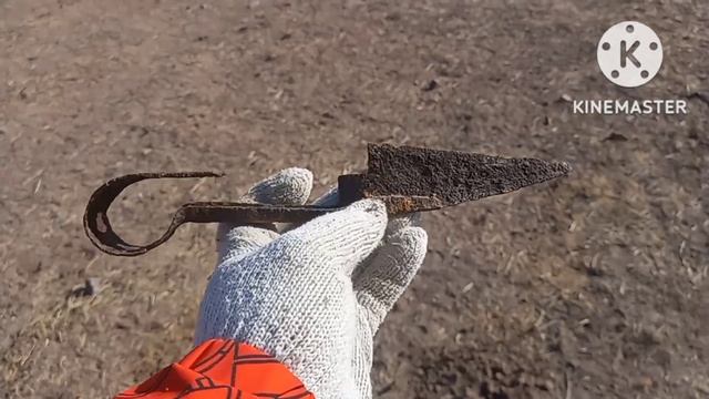 КОП В КАЗАХСТАНЕ ОКОЛО ТИГРОВЫХ ГОР И ДОЛИНЕ СЛИВ ;) смотреть онлайн