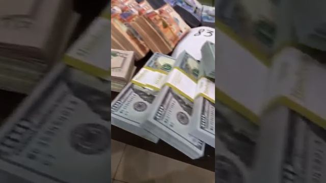 деньги для амрита смотреть онлайн