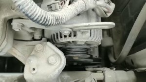 Замена приводных ремней на Toyota Probox