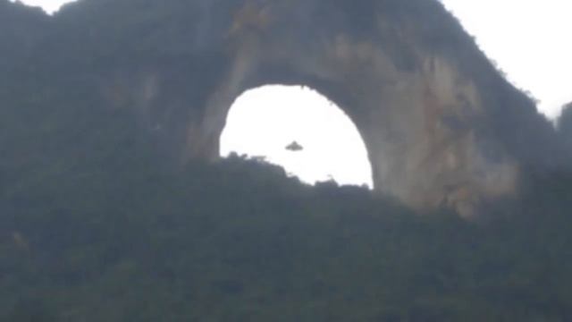 Real UFO Caught On Camera From India | UFO Or Ghost? | UFO Sightings смотреть онлайн