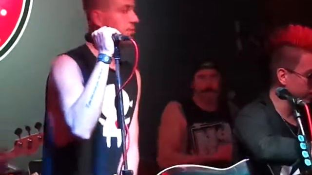 Pekař - Tančím (live) смотреть онлайн