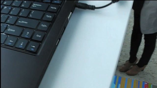 Haier 14" Core i3 Ultrabook Hands On at IDF Beijing 2012 смотреть онлайн