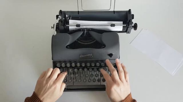 Tony's Typewriters - Rheinmetall KsT смотреть онлайн