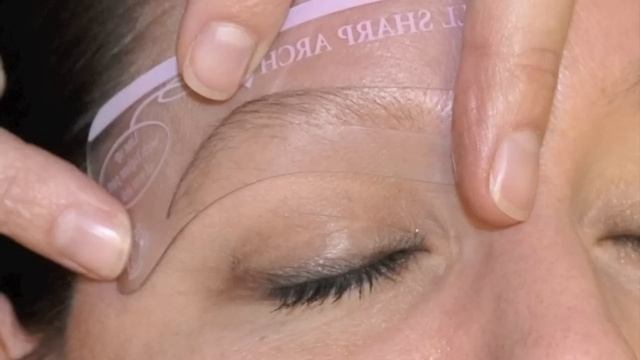 BrowLounge - Brow Stencil Demo