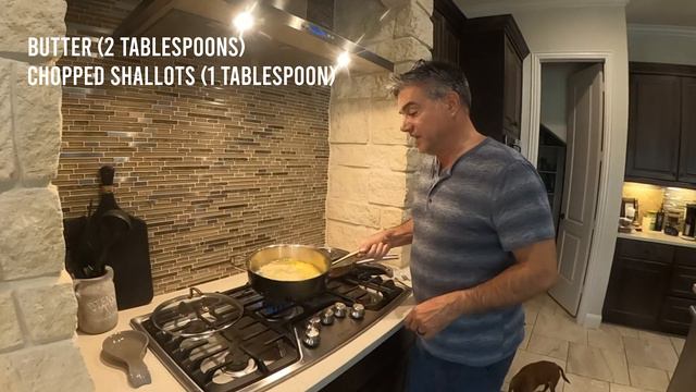 Panko Flounder with Creamy Crawfish Topping Recipe смотреть онлайн