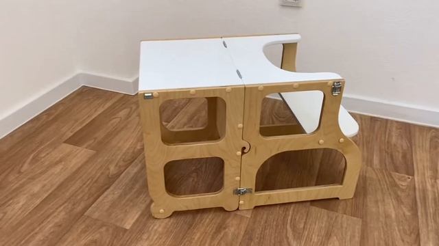 Башня помощника 3 в 1: превращение в столик и стульчик смотреть онлайн