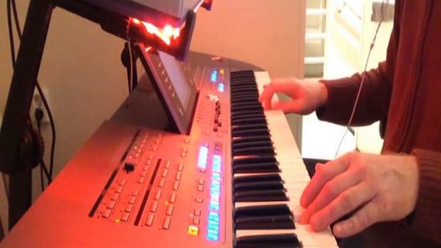 Enya - And Winter Came COVER Yamaha Tyros 5-76 смотреть онлайн