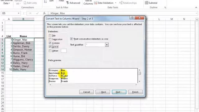 Excel 2013: Text To Columns смотреть онлайн