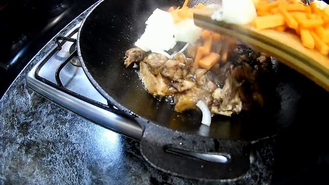 Тушеная капуста с бульонной курицей смотреть онлайн