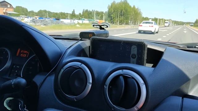 Что лучше Антирадар стрелка или приложения смартфона смотреть онлайн