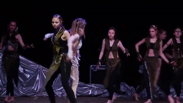 Восточные танцы / Трайбл фьюжн смотреть онлайн