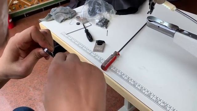 shoe repair machine смотреть онлайн