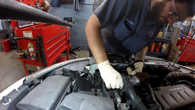 Chevy Cruze transmission removal смотреть онлайн