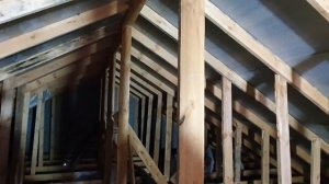 Как избавиться от КОНДЕНСАТА под крышей на чердаке