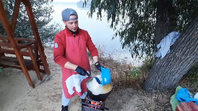 Борщ на мангале смотреть онлайн