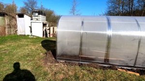 На даче мечты поставили теплицу из поликарбоната 2х4