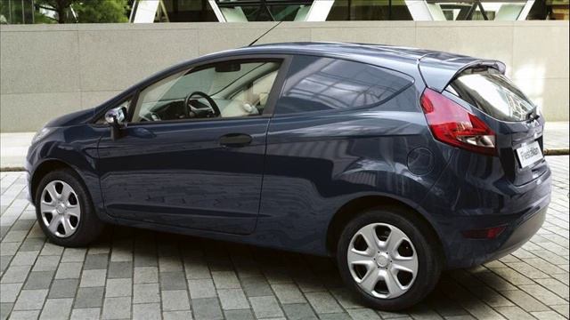 Ford Fiesta Van смотреть онлайн