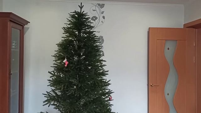 Распаковка - Ель искусственная Бифорес Соната темная / СНТ 220 смотреть онлайн