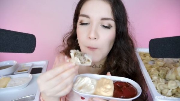АСМР ?? Итинг Пельмени, Хинкали ?? ASMR eating Pelmeni, Dumplings, Khinkali