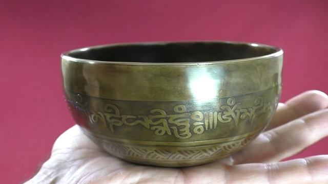 Поющая чаша Премиум Блэк 13,2 см, Соль# 425 Гц смотреть онлайн