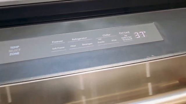 Virtual Showroom Café Refrigerator #CVE28DP2NS1 смотреть онлайн