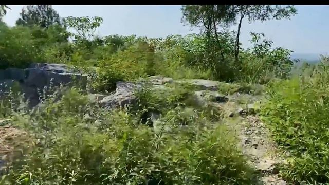 Одна из самых странных и загадочных гор в Китае смотреть онлайн