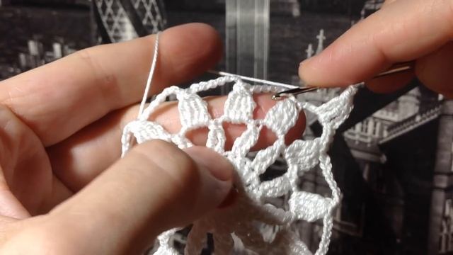 Елочный новогодний шар крючком. Поделки к новому году смотреть онлайн