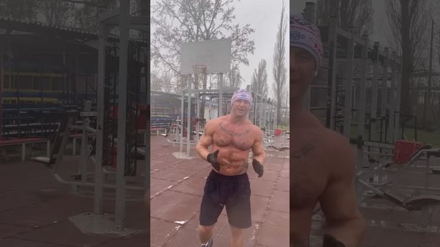 Тренировка по схеме ВДВ? Воздушное закаливание? смотреть онлайн