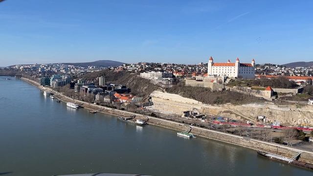 КАК МЕНЯ ОБОКРАЛИ В БРАТИСЛАВЕ | Реальный опыт переезда из России в Словакию смотреть онлайн