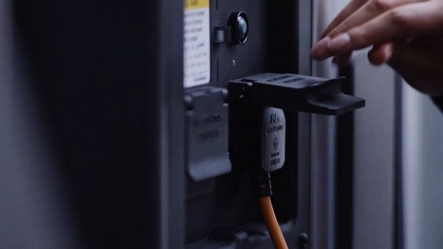 Ford E-Transit - Transport & Logistics.TV 3 смотреть онлайн