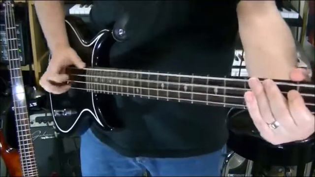 Funk Slap Bass Lessons Beyond The Basics By Scott Grove смотреть онлайн