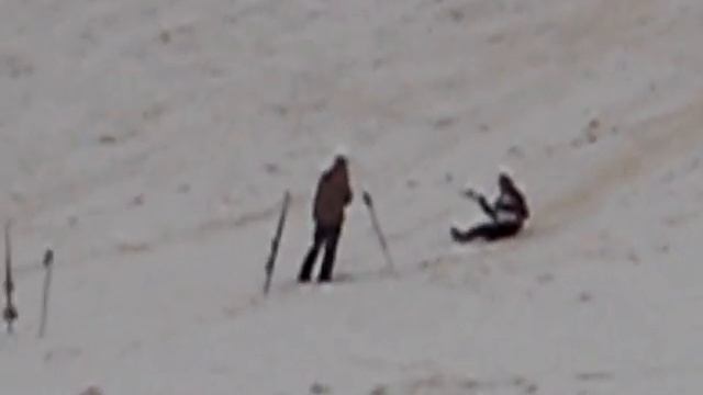 Pat and Mat Nader Arash on hill side смотреть онлайн