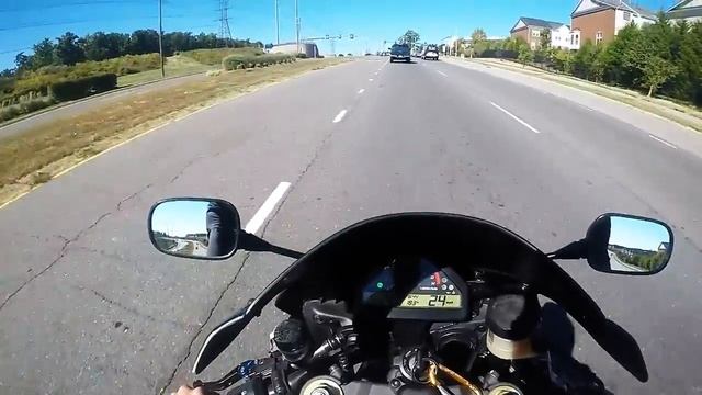 2007 Honda CBR1000RR Helmet Cam 1 смотреть онлайн