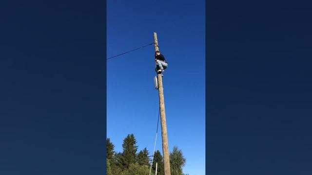 Страшно на столбе. Монтаж смотреть онлайн