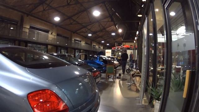 Classic Remise Berlin Classic Car Garage смотреть онлайн