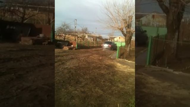 Выезд из гаража смотреть онлайн