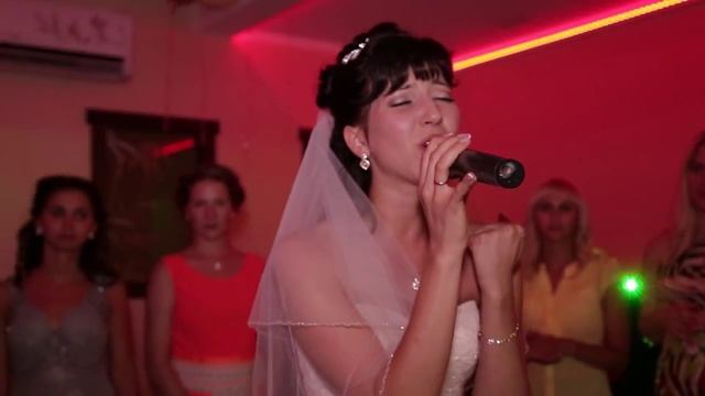 Свадебный подарок невесты для любимого смотреть онлайн