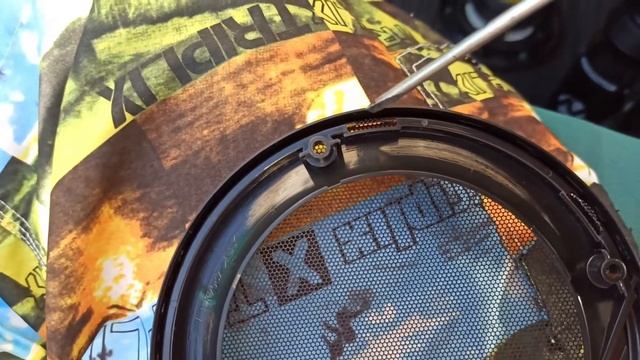 Nouvelle Enceinte plus Nouvelle Peinture pour ma Voiture ? смотреть онлайн