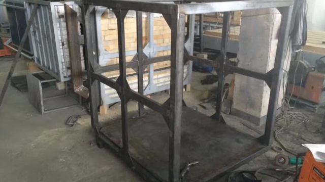 В производственном процессе. Компания "СИКРОН" смотреть онлайн