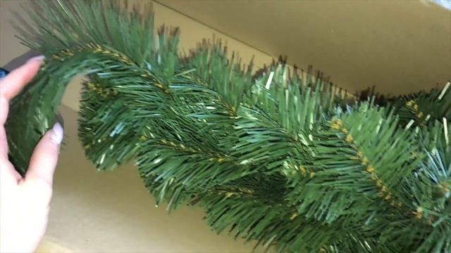 ВЛОГМАС: читаем книгу, ставим ёлку и создаём новогоднее настроение✨