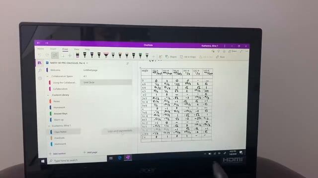 Выдали компьютер в американской школе?! Домашка. Школьная программа. смотреть онлайн