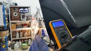 Прадо 120. Напряжение на клеммах аккумулятора на "драйве". Заметки.