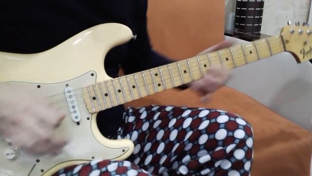 Fender Yngwie Malmsteen - Melodic Shredding WAH смотреть онлайн