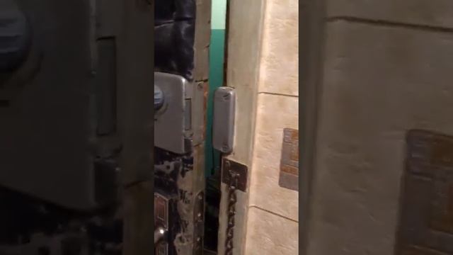 Обивка входной двери с двух сторон