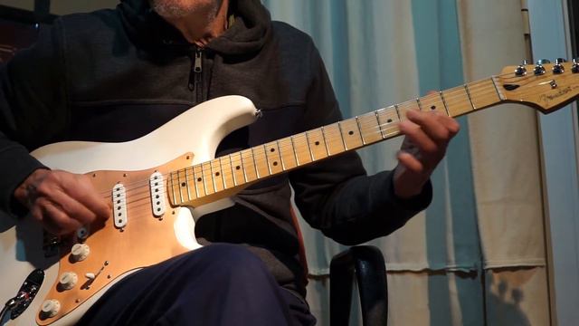 Fender Player Plus Strat MN OLP смотреть онлайн