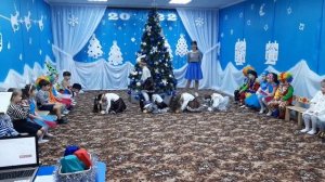 Танец собачек старшая группа