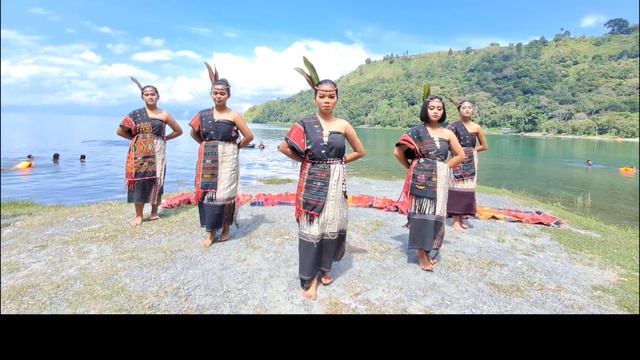 TORTOR SIBURUK GONDANG BATAK SIBURUK TARIAN BATAK смотреть онлайн